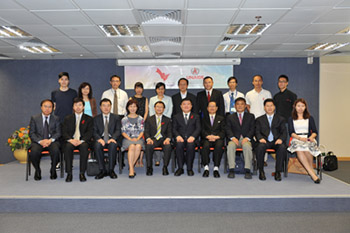 A photo of Dr CHEN Zhu, Minister of Health, headed a delegation visiting the Red Ribbon Centre
